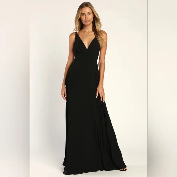 Lulus | Dresses | Lulus Height Of Chic Black Pleated Backless Maxi Dress |  Poshmark